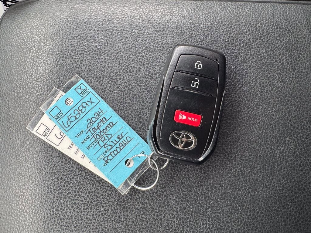Used 2024 Toyota Tacoma TRD Off-Road AWD/4WD image 37