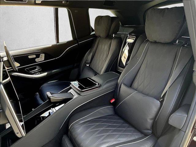 Used 2024 Mercedes-Benz Maybach GLS 600 4MATIC image 25