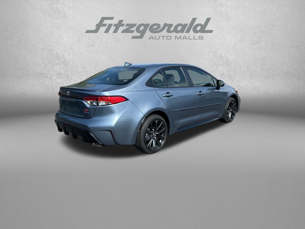 Used 2026 Toyota Corolla SE image 7