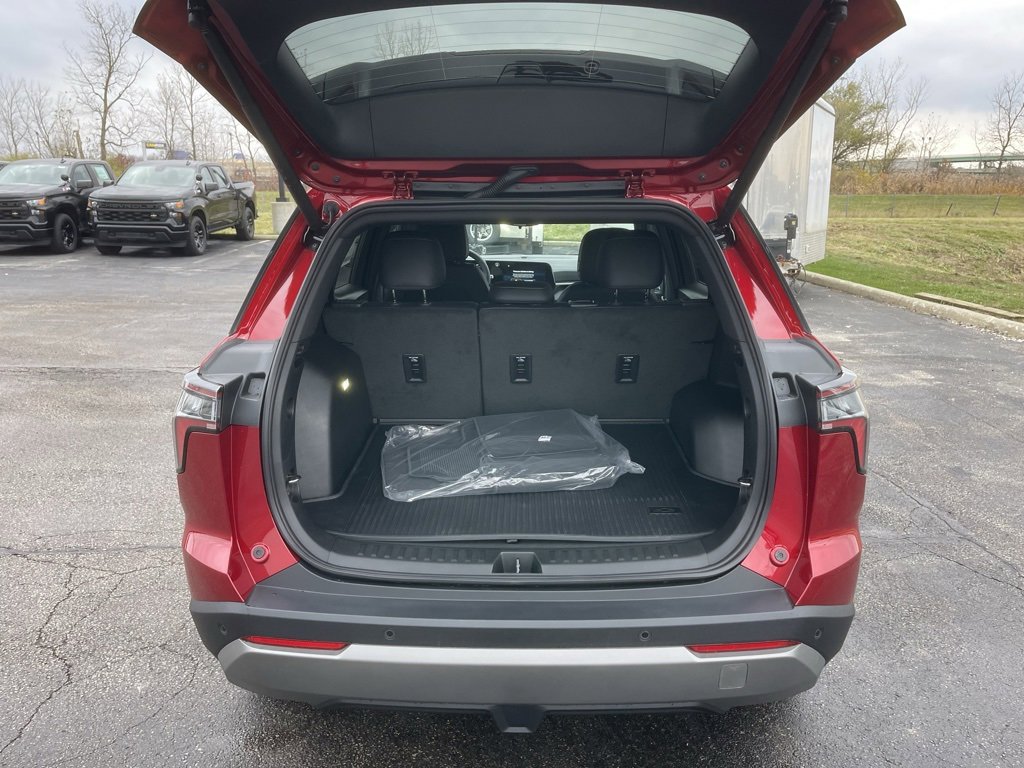 New 2026 Chevrolet Equinox LT w/ Convenience Package II image 28