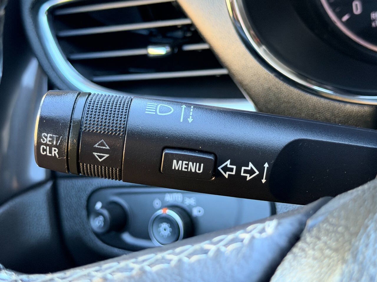 Used 2019 Buick Encore Preferred FWD image 35