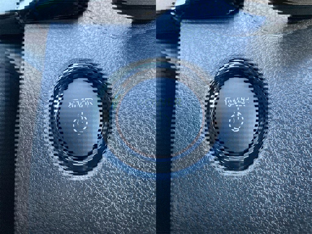 New 2026 Toyota Camry SE image 18