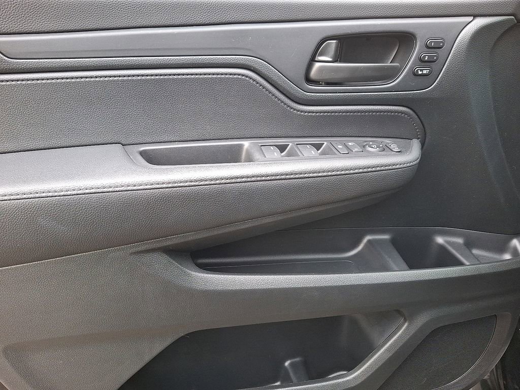 Used 2023 Honda Odyssey EX-L image 12