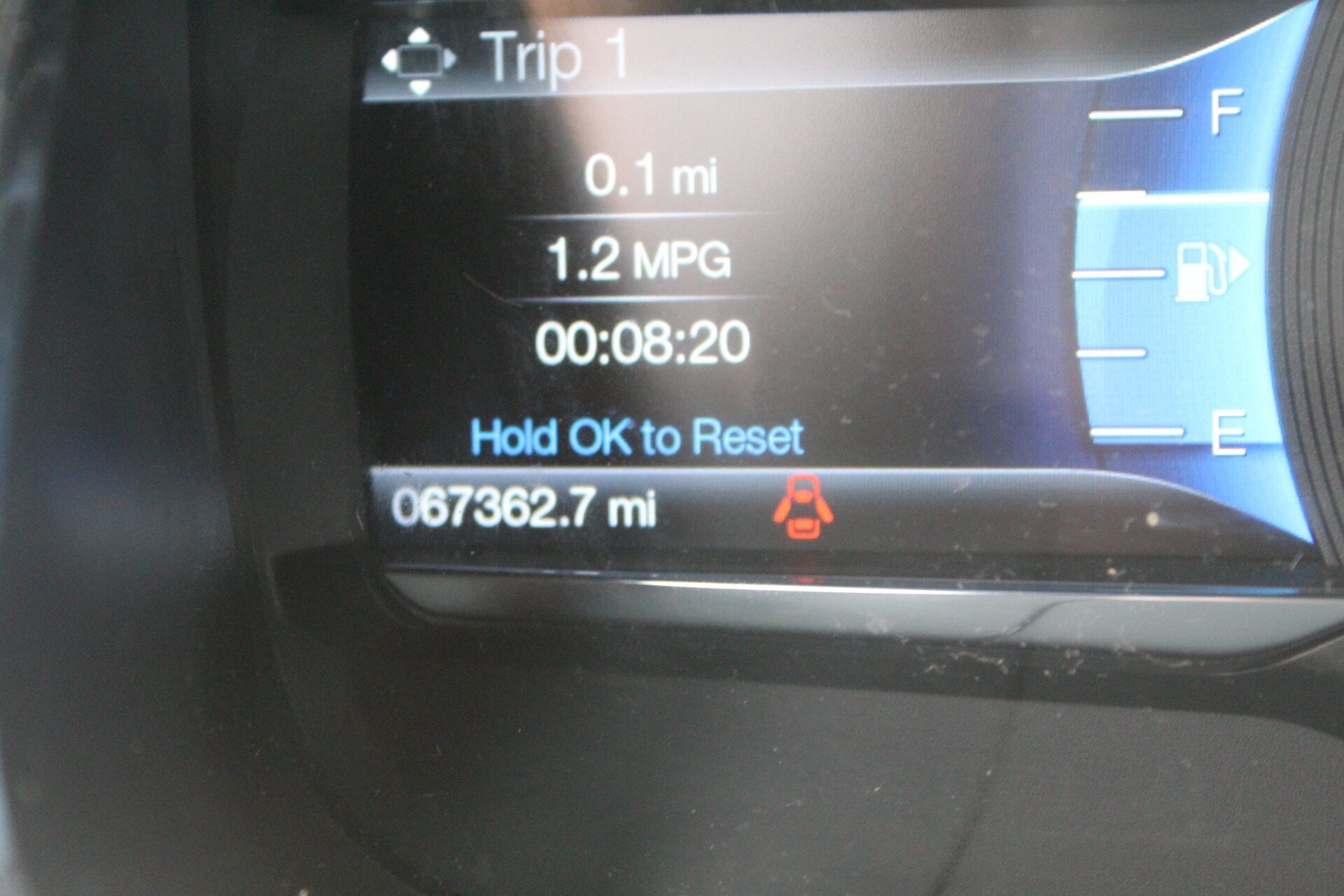 Used 2018 Ford Taurus SEL w/ Equipment Group 201A FWD image 32