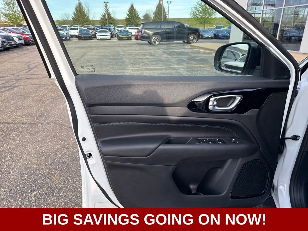 New 2026 Jeep Compass Limited AWD/4WD image 11