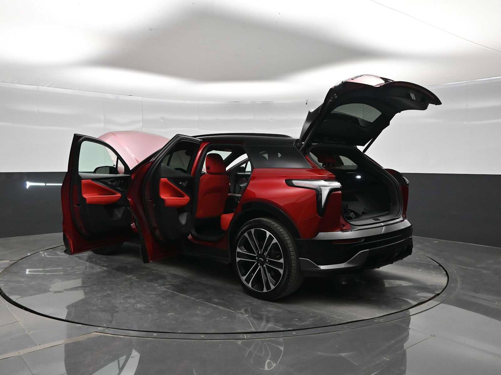 Used 2025 Chevrolet Blazer EV SS AWD/4WD image 44