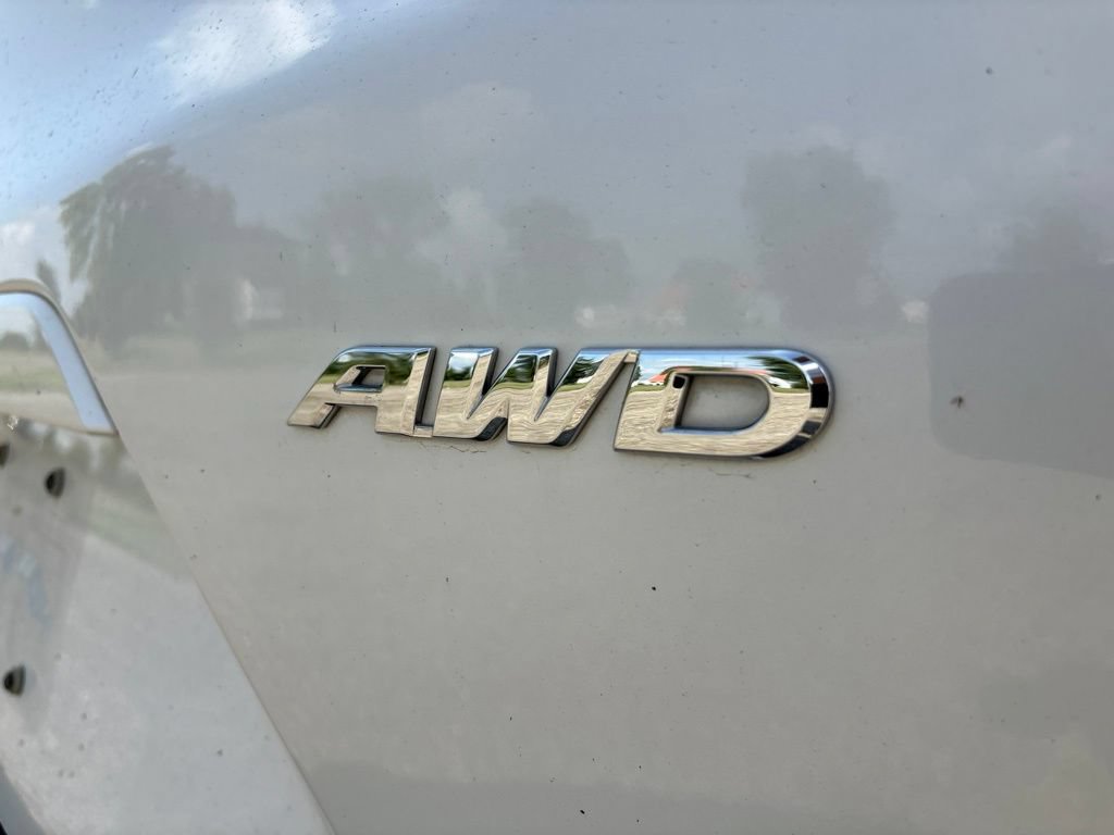 Used 2018 Honda CR-V EX-L image 4