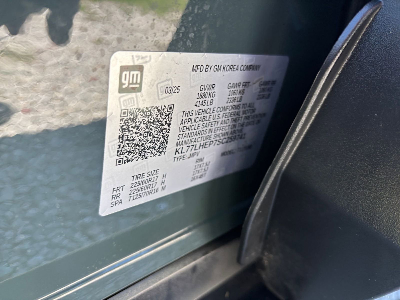 Used 2025 Chevrolet Trax LT w/ LT Convenience Package image 30