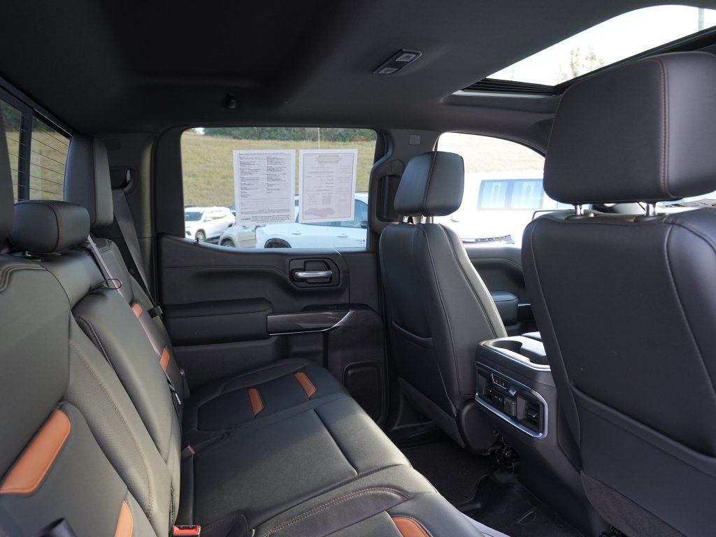 Certified 2021 GMC Sierra 1500 AT4 w/ AT4 Premium Package AWD/4WD image 32
