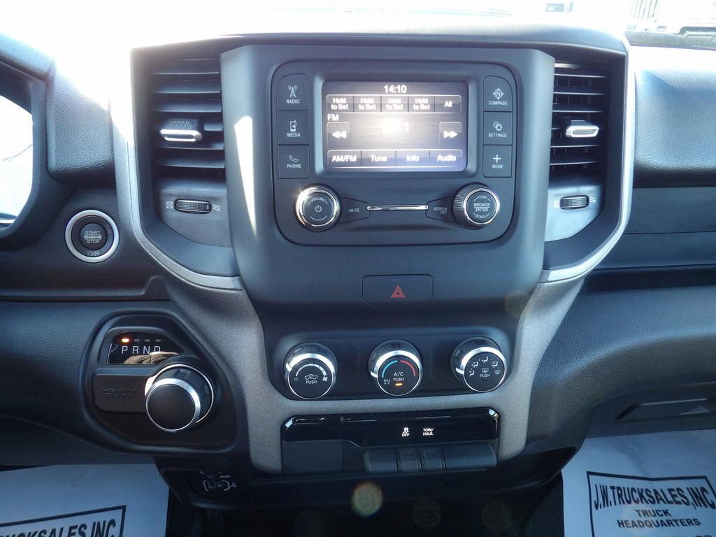 Used 2024 RAM 2500 Tradesman w/ Protection Group AWD/4WD image 23