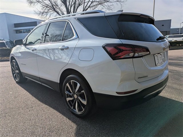 Used 2024 Chevrolet Equinox Premier image 3