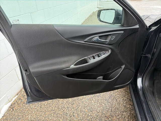 Certified 2023 Chevrolet Malibu LT w/ Driver Confidence Package image 23