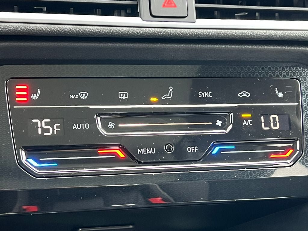 New 2026 Volkswagen Taos SE AWD/4WD image 25