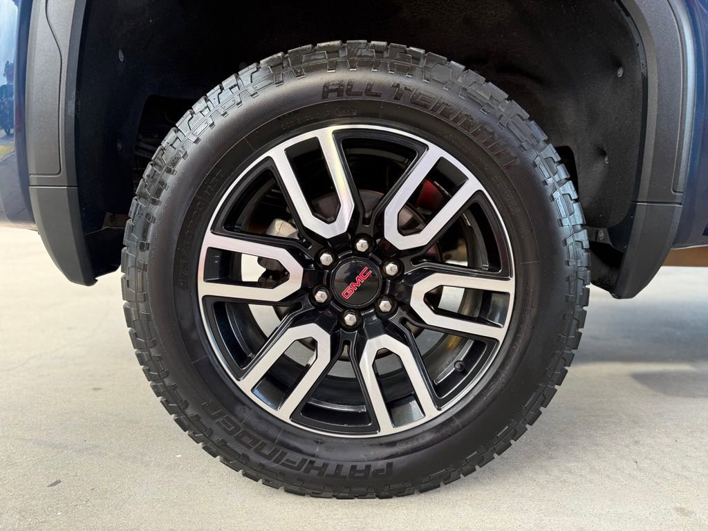 Used 2020 GMC Sierra 1500 AT4 w/ AT4 Premium Package image 10
