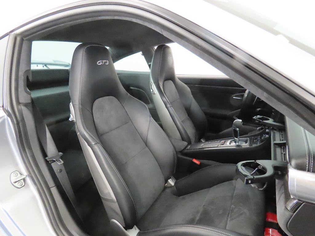 Certified 2014 Porsche 911 GT3 RWD image 42