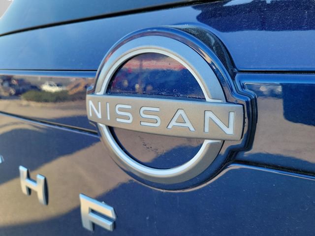 Used 2025 Nissan Pathfinder SV image 35