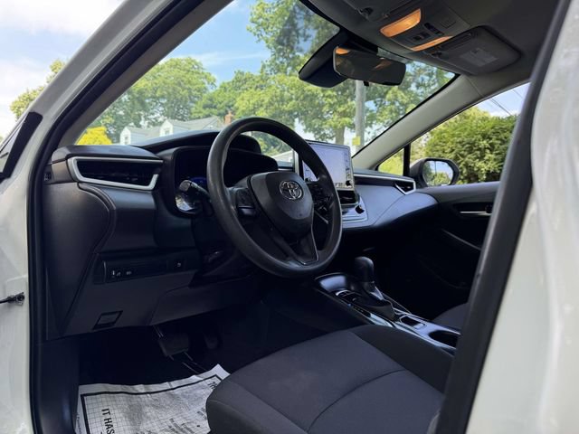 Used 2021 Toyota Corolla LE FWD image 19