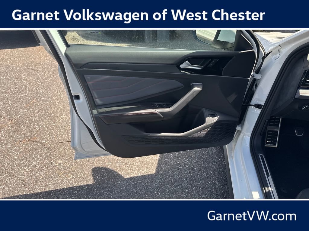 New 2026 Volkswagen Jetta GLI Autobahn FWD image 13