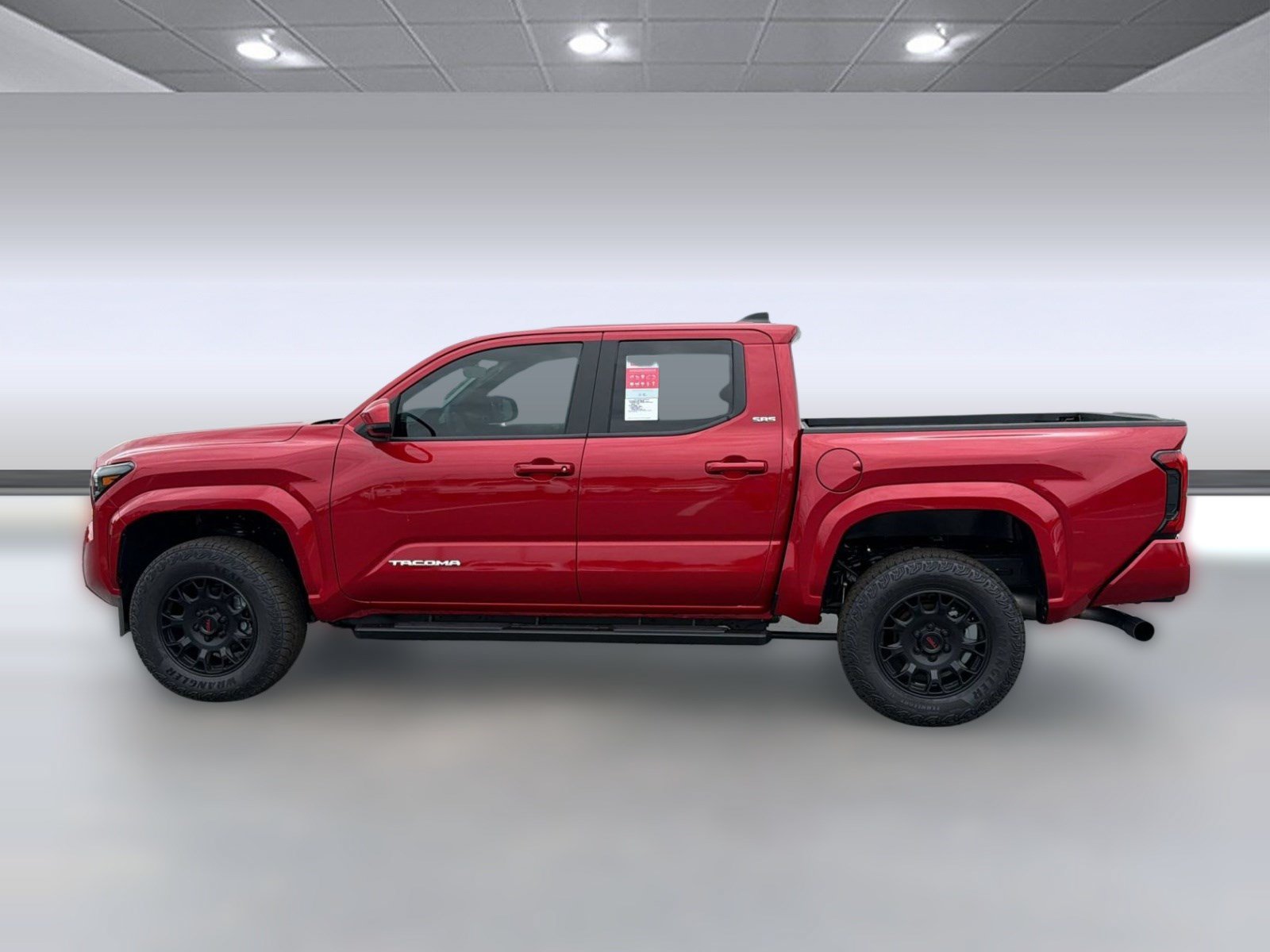 Used 2026 Toyota Tacoma SR5 AWD/4WD image 2