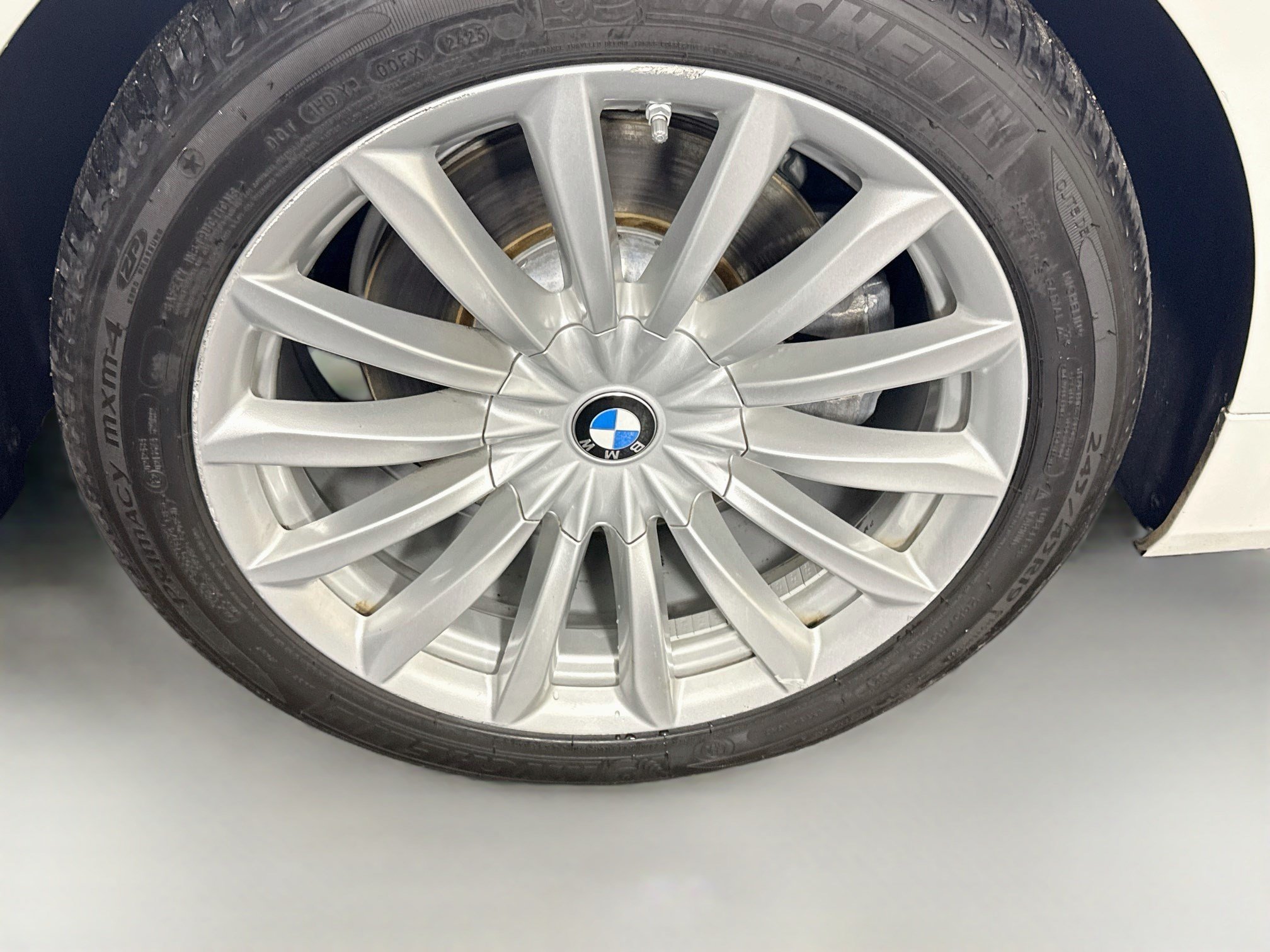 Used 2020 BMW 740i RWD image 33