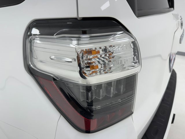 Used 2024 Toyota 4Runner SR5 Premium image 36