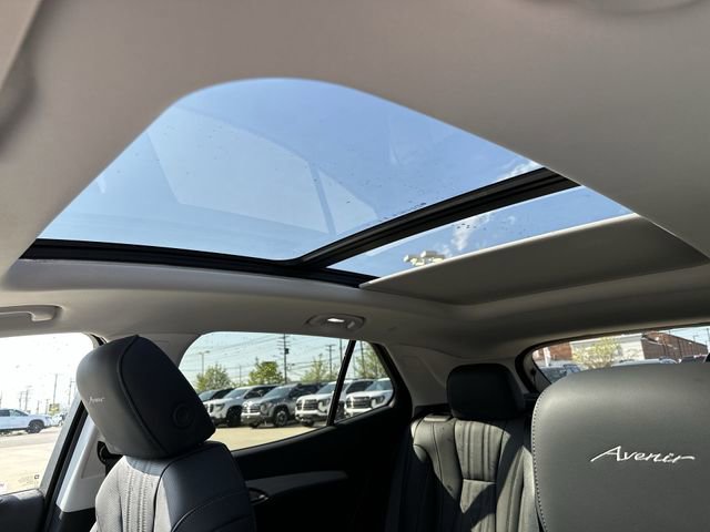 New 2026 Buick Envision Avenir AWD/4WD image 18
