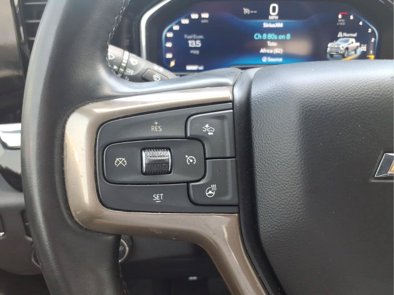 Used 2024 Chevrolet Silverado 2500 High Country w/ High Country Premium Package AWD/4WD image 21