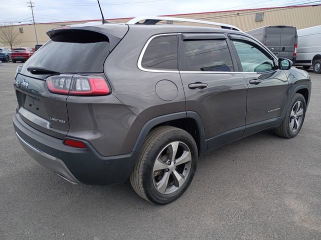 Used 2021 Jeep Cherokee Limited AWD/4WD image 4
