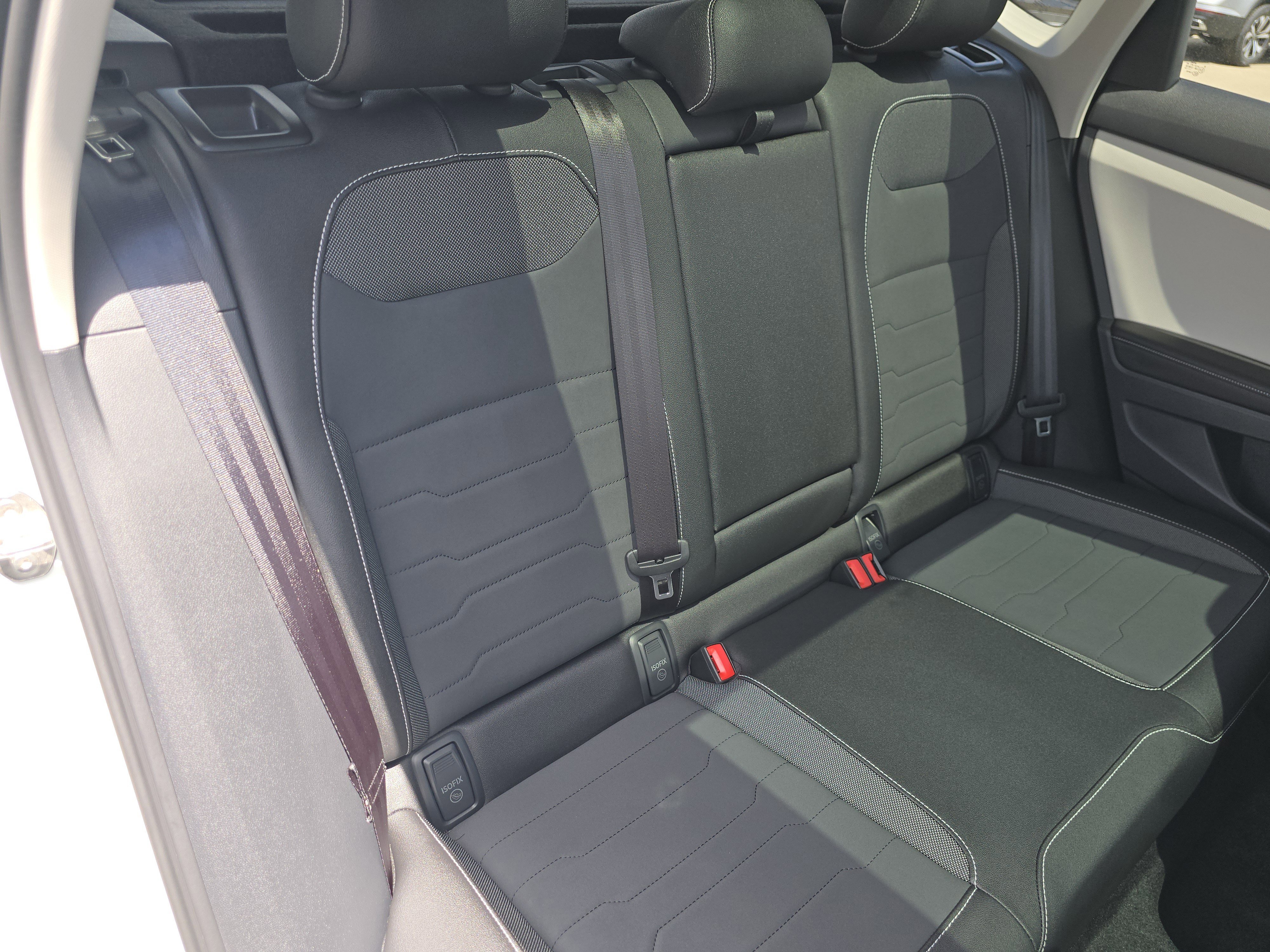 New 2026 Volkswagen Taos SE AWD/4WD image 17