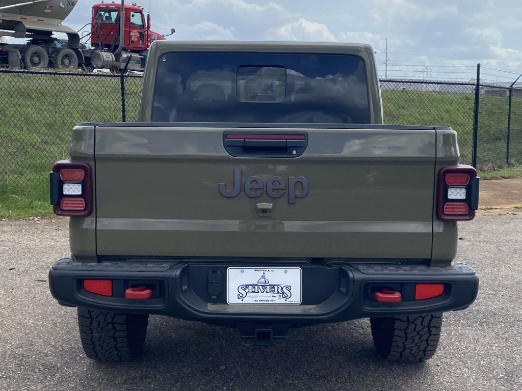 New 2026 Jeep Gladiator Rubicon w/ Steel Power Dome Hood Package AWD/4WD image 34
