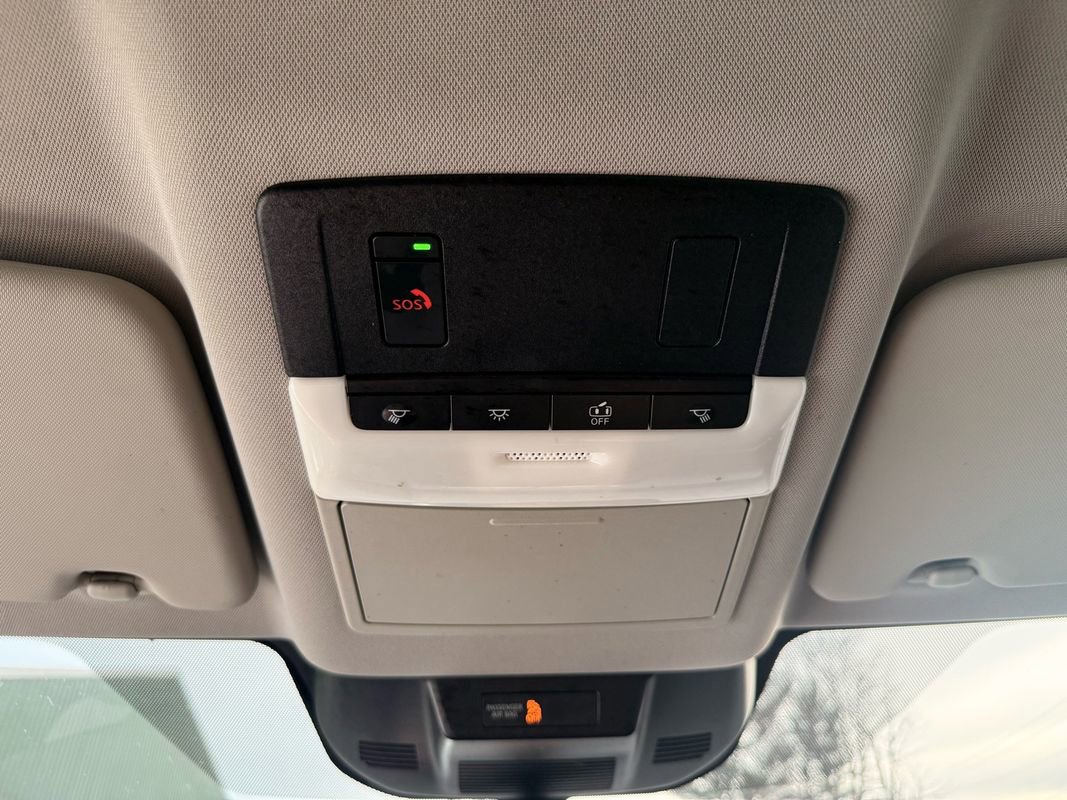 Used 2021 Nissan Rogue SV AWD/4WD image 23