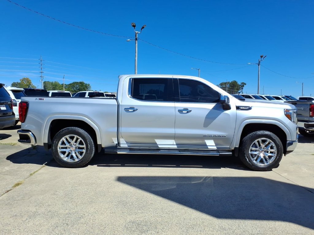 Used 2022 GMC Sierra 1500 SLT w/ SLT Convenience Package AWD/4WD image 8