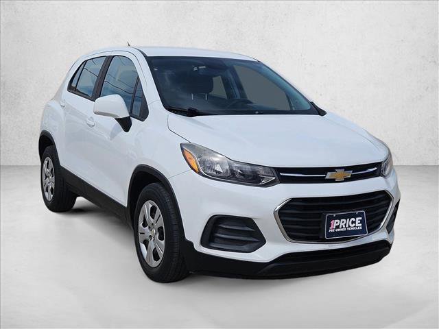 Used 2018 Chevrolet Trax LS image 3