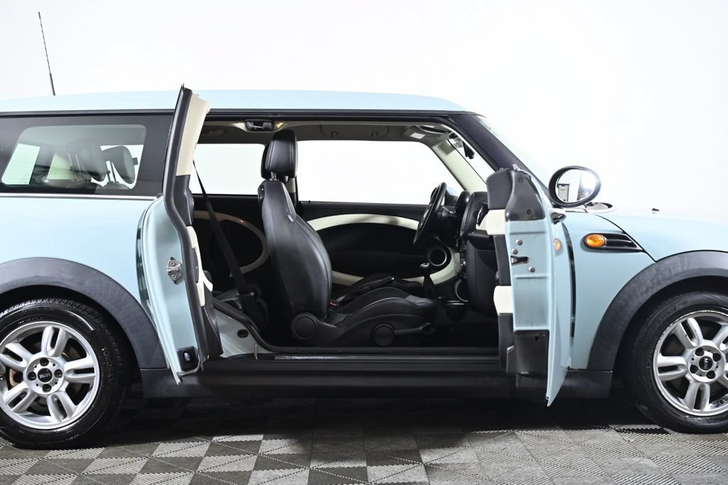 Used 2013 MINI Cooper Clubman FWD image 22