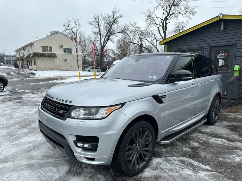 Used 2017 Land Rover Range Rover Sport HSE Dynamic image 3