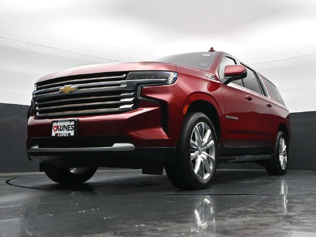 Used 2022 Chevrolet Suburban High Country AWD/4WD image 44