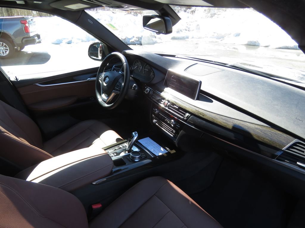 Used 2017 BMW X5 xDrive40e image 14