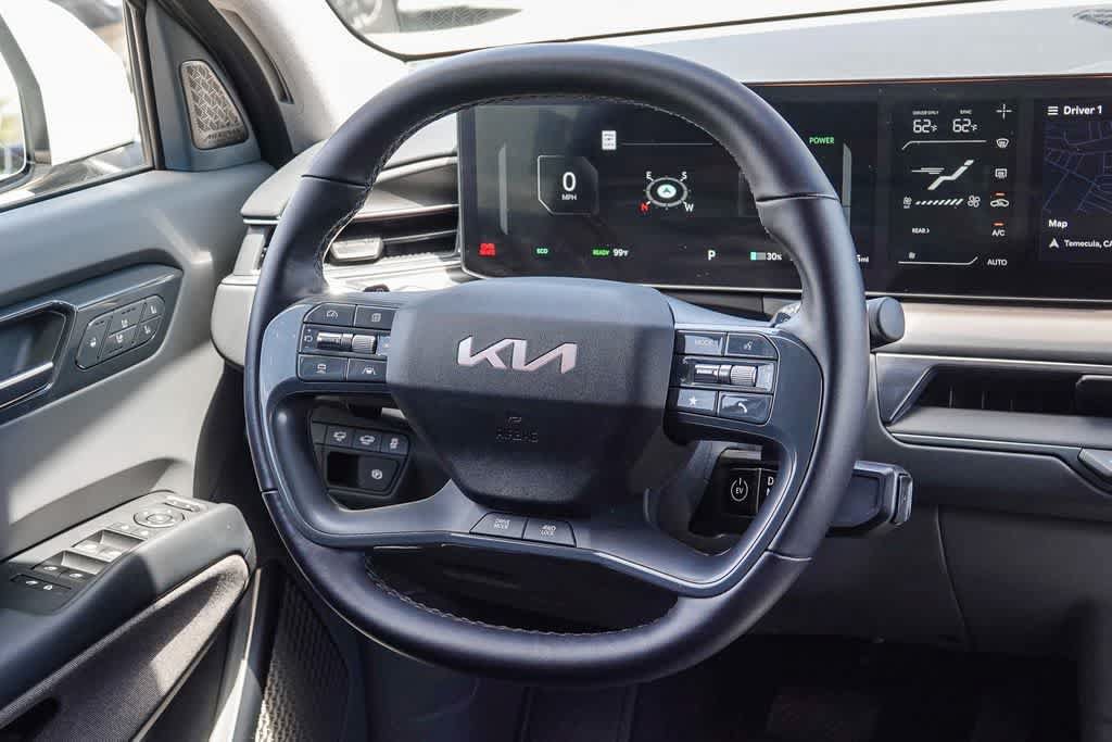 Certified 2024 Kia EV9 Land AWD/4WD image 13