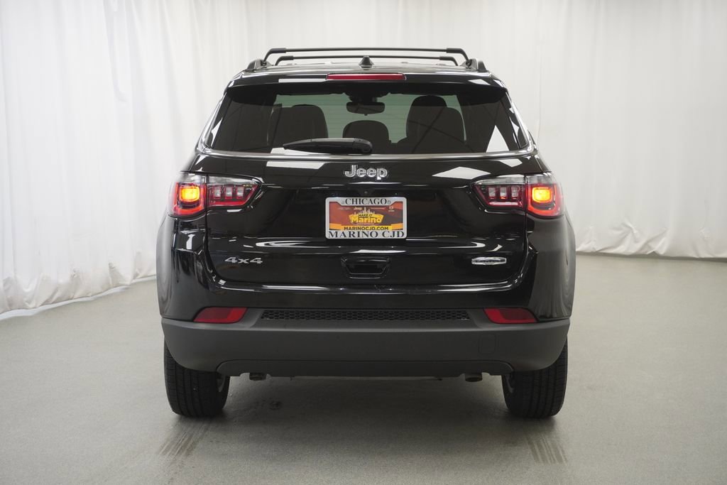 Certified 2023 Jeep Compass Latitude image 11