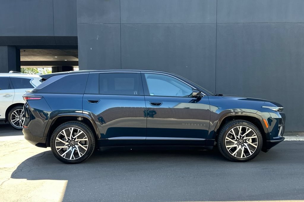 New 2025 Jeep Wagoneer S Limited AWD/4WD image 3