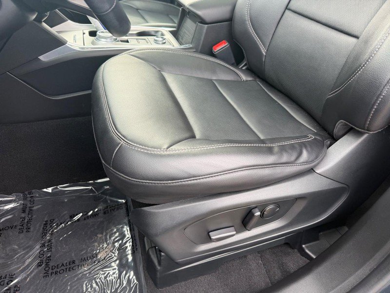 Certified 2023 Ford Explorer Limited w/ Limited Technology Package AWD/4WD image 29