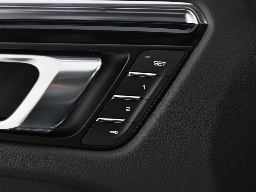 New 2026 Porsche Macan S AWD/4WD image 19