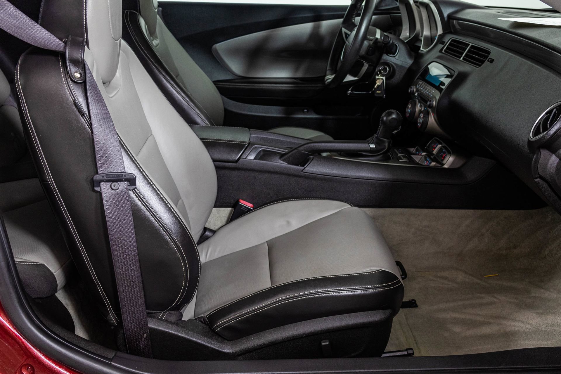 Used 2010 Chevrolet Camaro SS w/ RS Package image 42