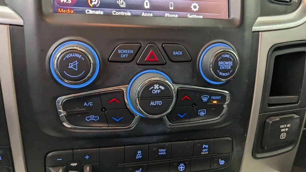 Used 2019 RAM 1500 Classic Warlock image 29