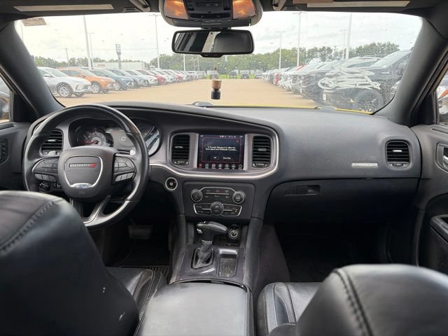 Used 2017 Dodge Charger SXT w/ AWD Plus Group image 23