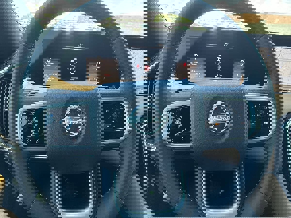 New 2026 Nissan Armada SL w/ Convenience Package image 25