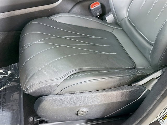 Used 2025 Mercedes-Benz GLC 63 AMG S image 22