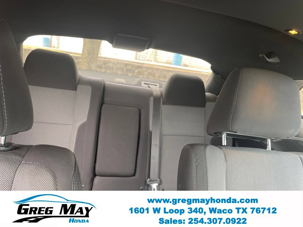 Used 2016 Dodge Challenger SXT w/ Cold Weather Group RWD image 26