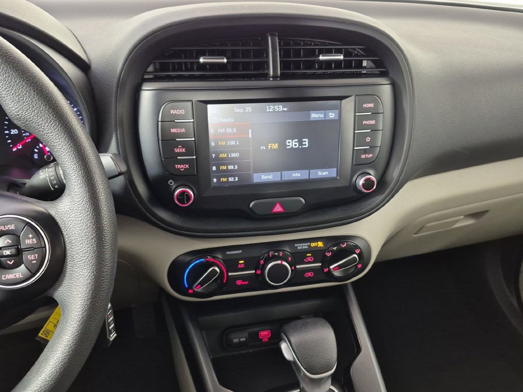 Used 2021 Kia Soul S FWD image 22
