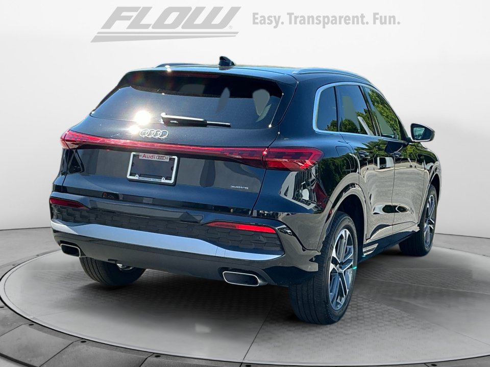 Used 2025 Audi Q5 Premium Plus w/ Premium Plus AWD/4WD image 9